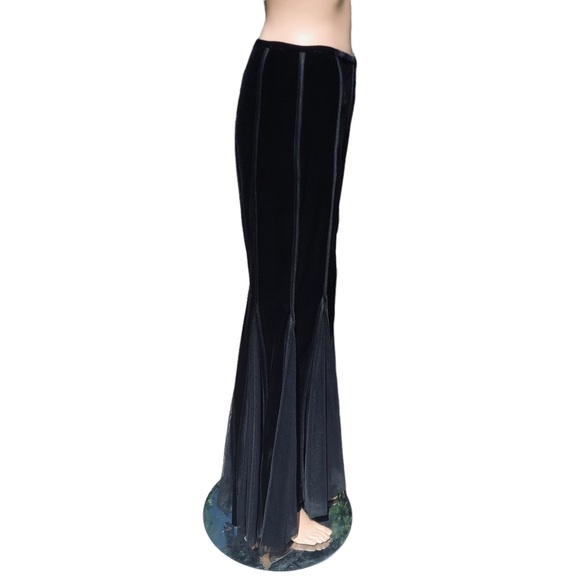 JS collections NWT black velvet bell bottom pants with sheer pant leg inlay sz 4 - Picture 9 of 14
